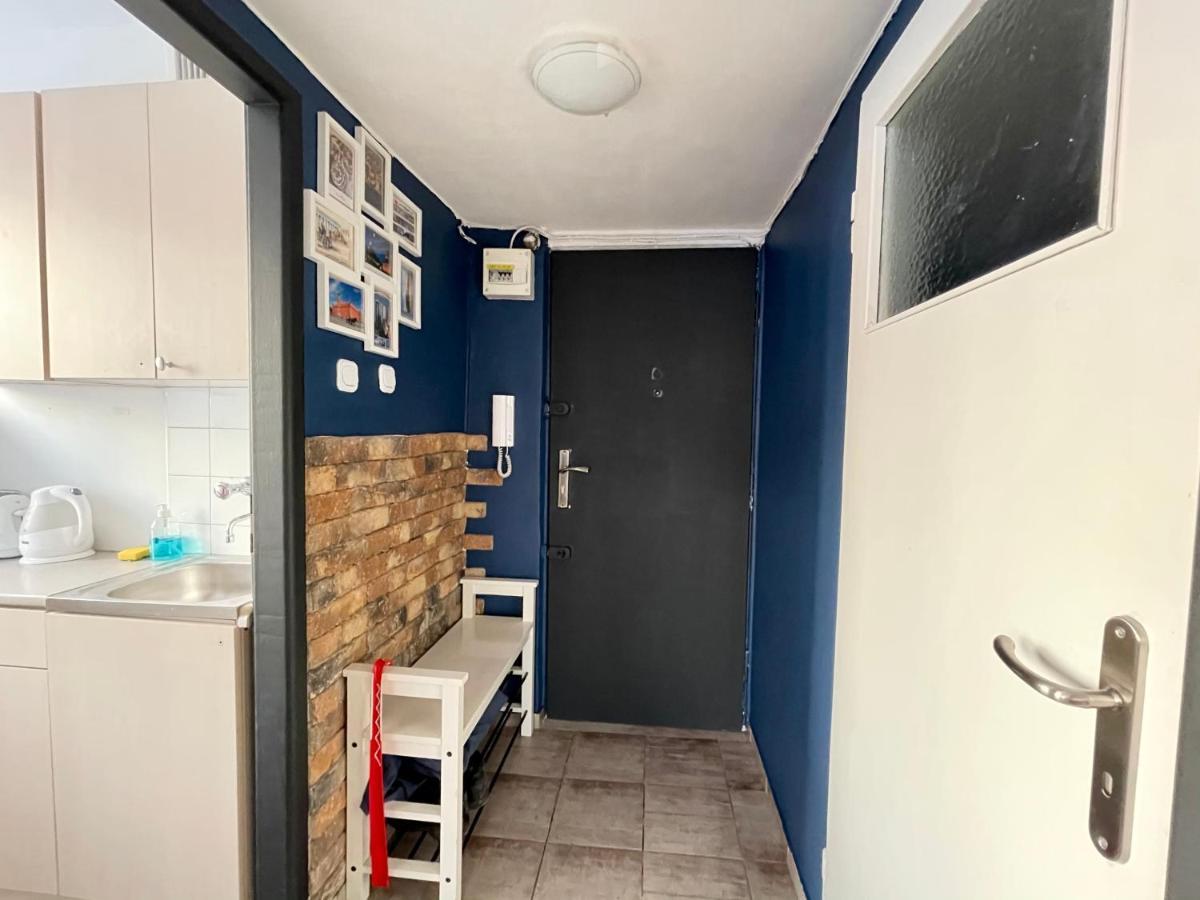 Super Apartament Blue Scisle Centrum Dwie Linie Metra Netflix Wifi 300 Mbs Panorama Miasta وارسو المظهر الخارجي الصورة