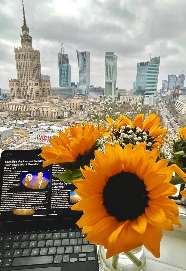 Super Apartament Blue Scisle Centrum Dwie Linie Metra Netflix Wifi 300 Mbs Panorama Miasta وارسو المظهر الخارجي الصورة